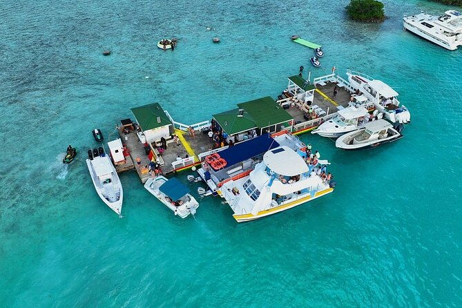 half-day-shipwrecks-tour-and-floating-bar-adults-only