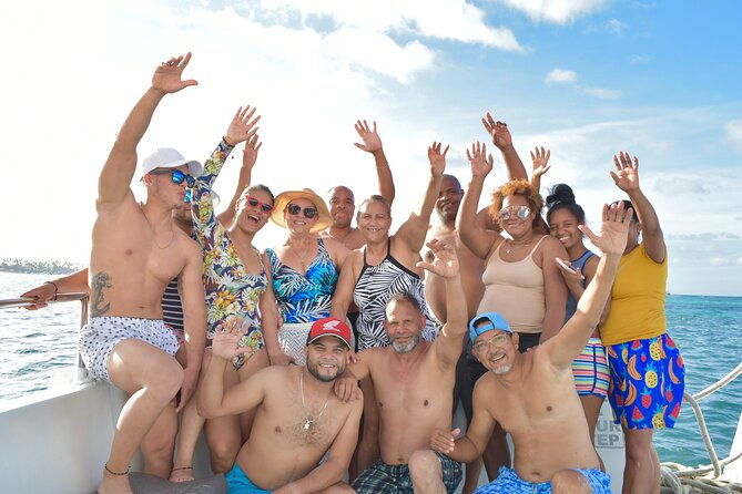 half-day-snorkeling-cruise-and-natural-pool-with-open-bar