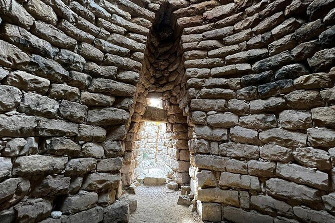 half-day-tour-to-the-nuraghe-piscu