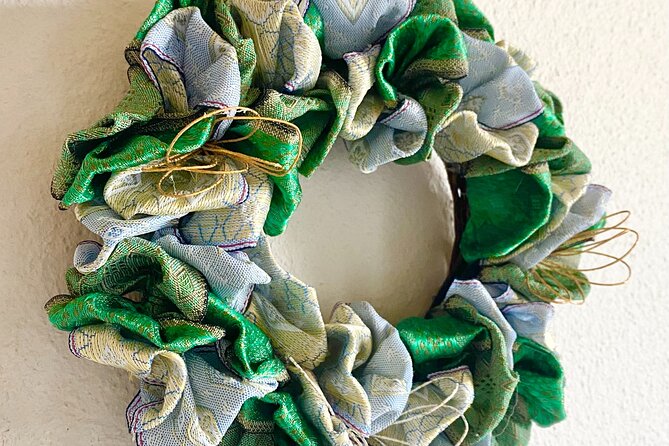 handmade-wreath-experience-using-tatami-mat-edges-in-setagaya