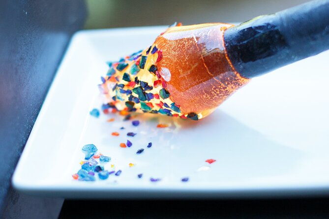 hands-on-blown-glass-ornament-experience-in-naples