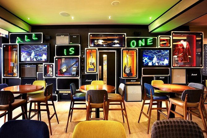 hard-rock-cafe-copenhagen-with-set-menu-for-lunch-or-dinner