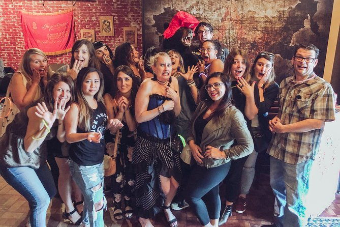 haunted-austin-booze-and-boos-ghost-walking-tour