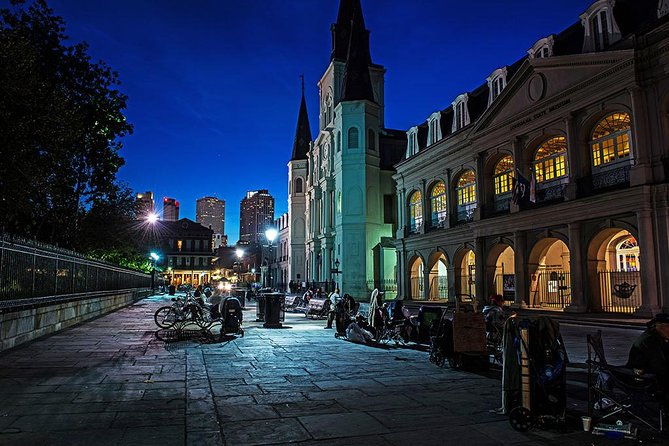 haunted-pub-crawl-in-new-orleans