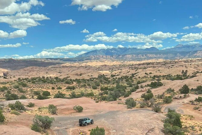 hells-revenge-private-4x4-guided-jeep-experience-in-moab