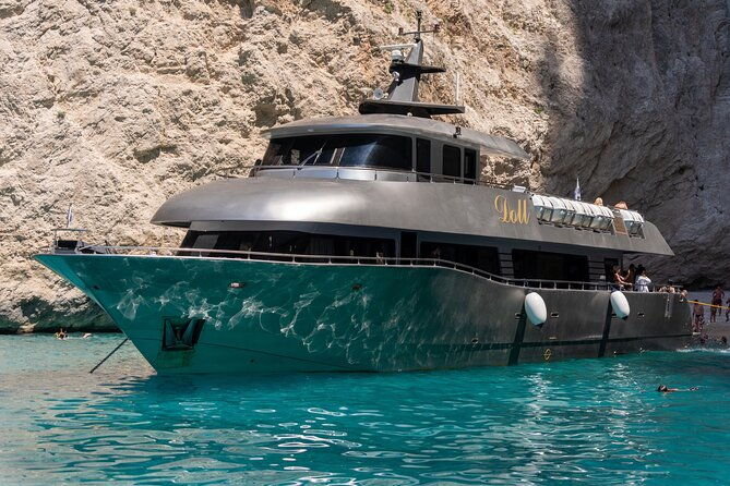 high-cruise-to-symi-island-st-george-bay-2
