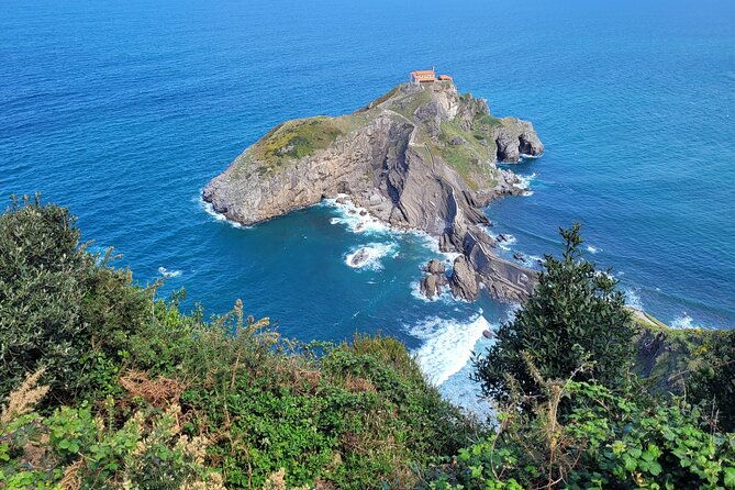 hike-gaztelugatxe-fishing-port-bermeo-pintxo-lunch-from-bilbao