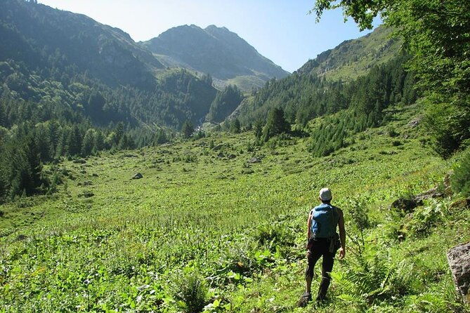 hiking-adventure-in-sharri
