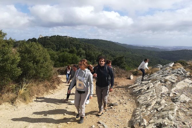 hiking-in-sintra-cascais-natural-park-2