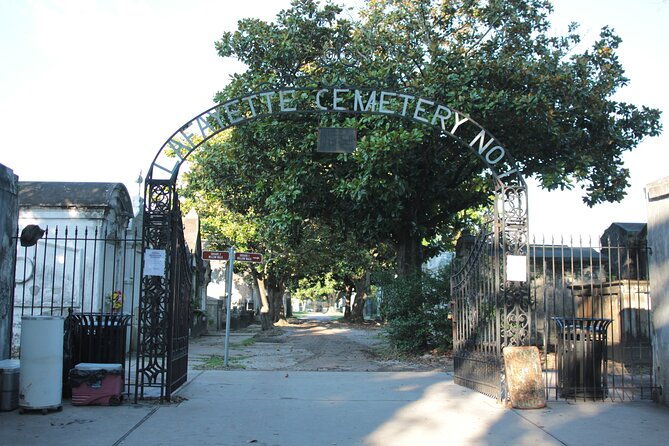 historic-garden-district-walking-tour