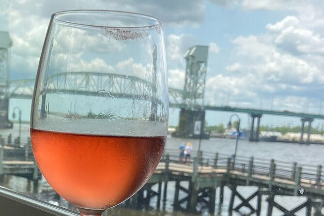 historic-happy-hour