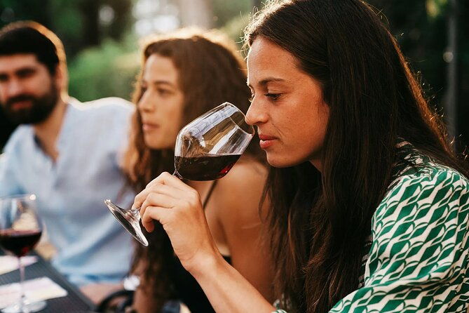 historical-walking-food-wine-funk-zone-santa-barbara-tour