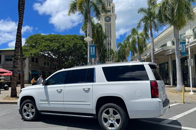 honolulu-airport-waikiki-hotels-private-transfer-by-suvup-to-6-people-2