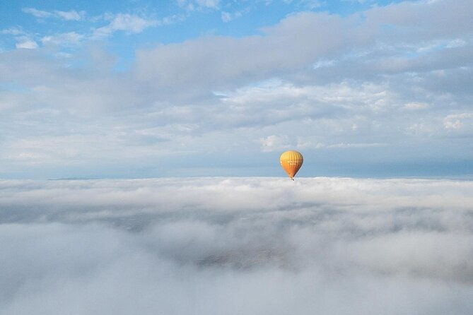 hot-air-balloon-flight-in-cappadocia-cat-valley