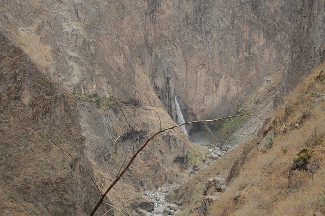 huaruro-waterfall-colca-canyon-trekking-4-days