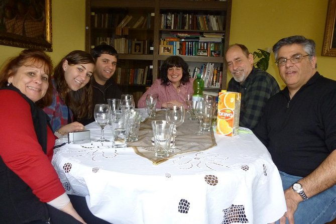 hungarian-lunch-dinner-with-locals-in-their-home-w-car-transfer