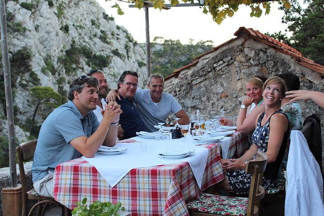 hvar-charming-abandoned-village-small-group-tour-and-local-dinner