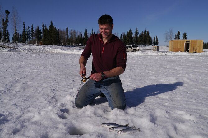 ice-fishing-day-tour