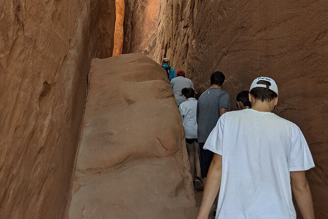 immersive-arches-scenic-road-tour-w-iconic-stops