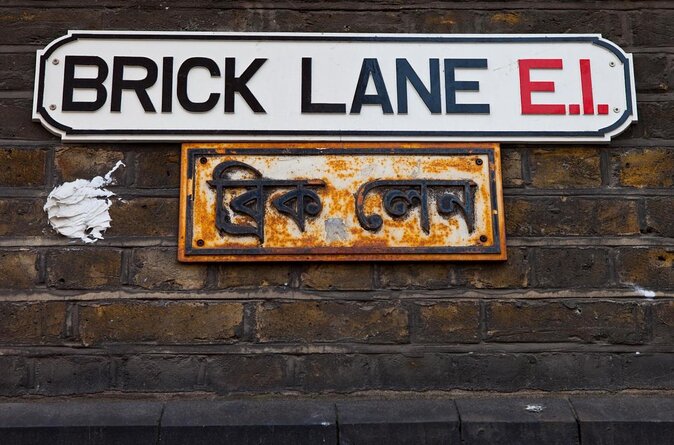 in-jack-the-ripper-footsteps-private-black-cab-tour-in-london