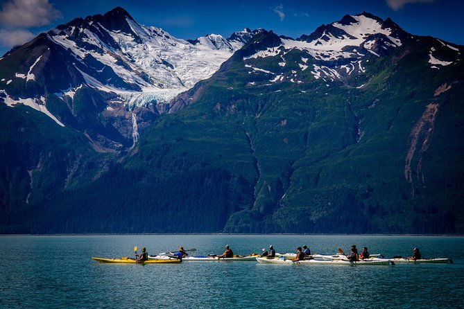 inside-passage-sea-kayaking-from-skagway
