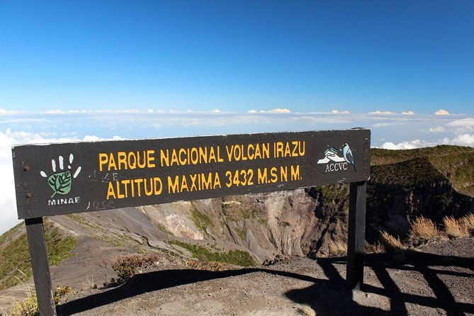 irazu-volcano-national-park-half-day