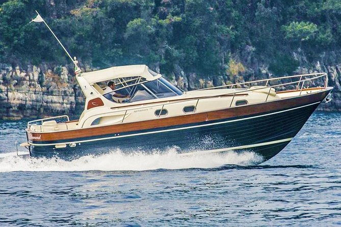 ischia-island-boat-trip-from-naples-private-experience