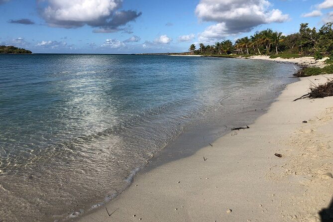 isla-de-vieques-beach-hopper-sightseeing-tour