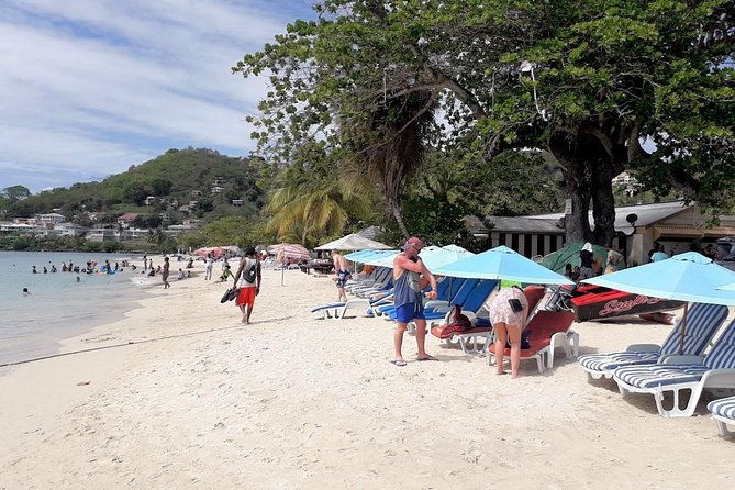 island-adventure-tour-waterfalls-forts-and-beaches