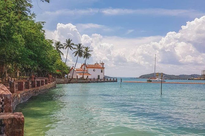 islands-boat-trip-to-itaparica-and-frades-including-lunch
