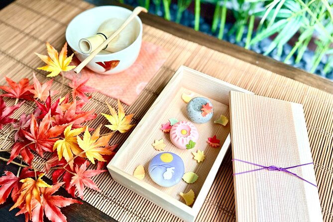 japanese-sweets-making-with-tea-ceremony-in-pirvate-studio