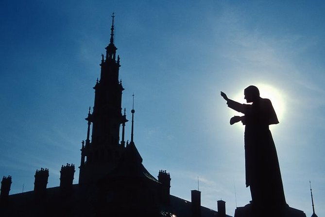 jasna-gora-black-madonna-private-tour-from-lodz-with-lunch