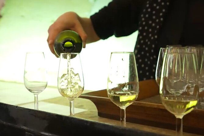 jerez-and-cadiz-with-horse-ballet-and-sherry-tasting-full-day-from-seville