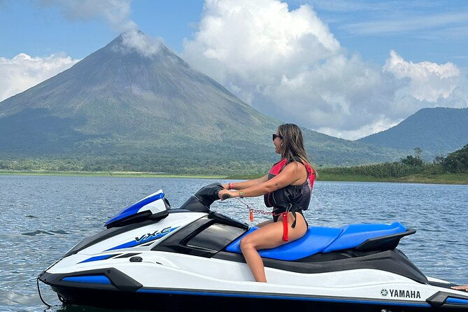 jet-ski-rental-lake-arenal-la-fortuna