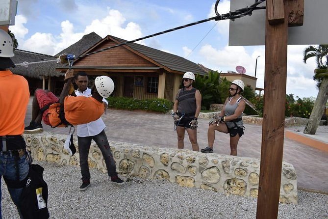 jhoraji-zip-line-canopy-experience-from-punta-cana