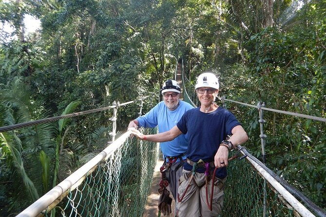 jungle-canopy-zipline-waterfall-rappelling-bocawina-falls