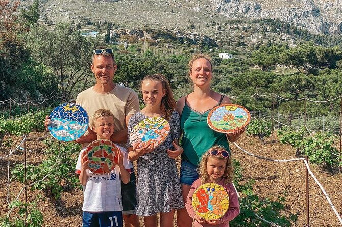 karpathos-creative-workshop-for-mosaic-in-the-vineyard