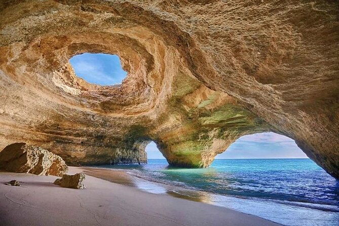 kayak-hire-on-benagil-beach
