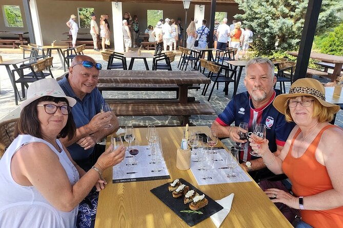 kefalonia-private-olive-oil-honey-wine-tasting-experience