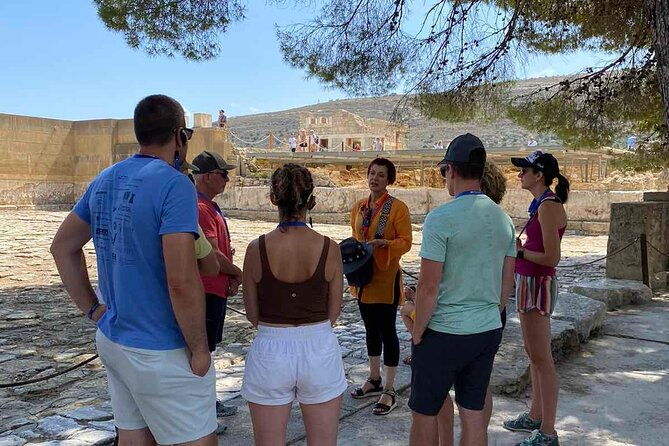 knossos-palace-with-transfer-and-entry-ticket