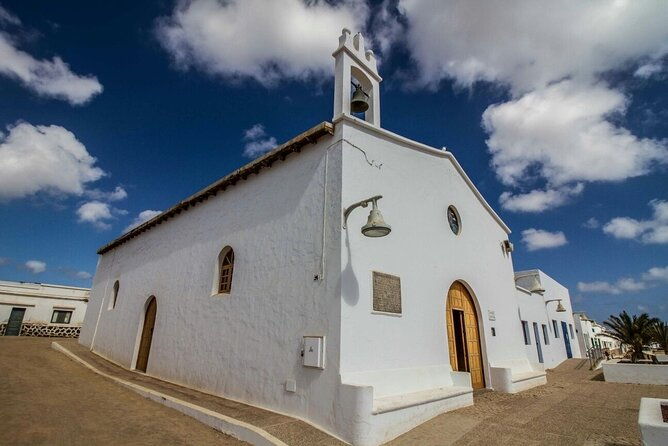 la-graciosa-island-tour-for-cruise-passengers-from-lanzarote-2