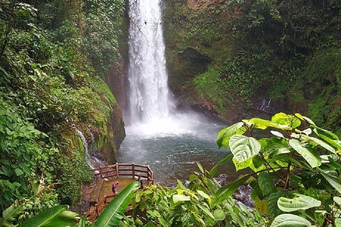 la-paz-waterfalls