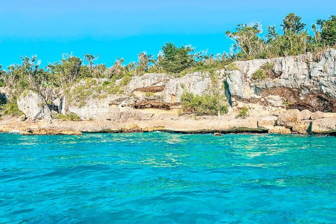 la-romana-saona-crusoe-vip-cruise-guests