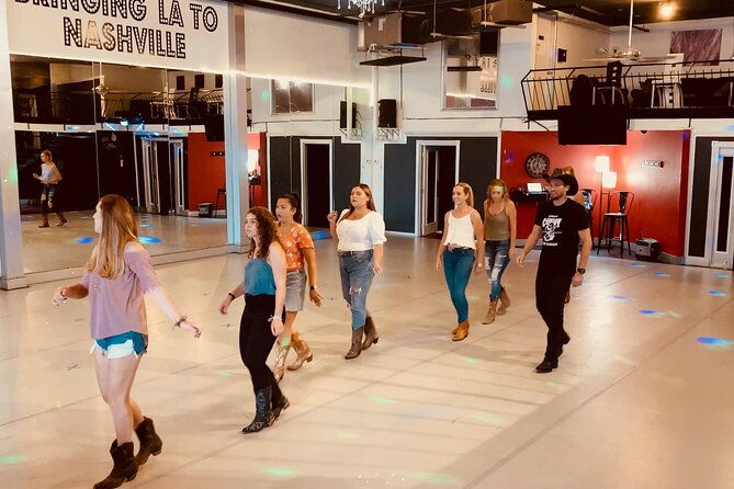 learn-to-line-dance-in-nashville-public-line-dancing-class