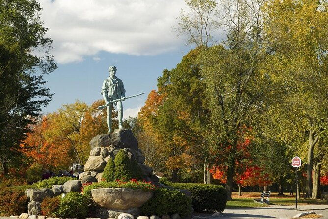 lexington-concord-3-hour-private-tour-from-boston-groups-1-4