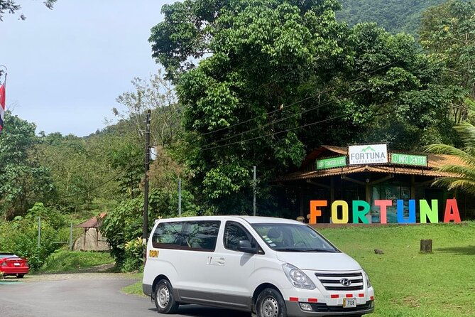liberia-airport-to-la-fortuna-private-vip-transfer