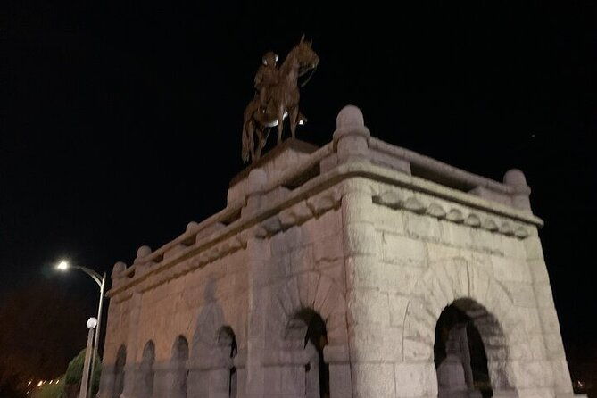 lincoln-park-hauntings-ghost-investigation-tour-2