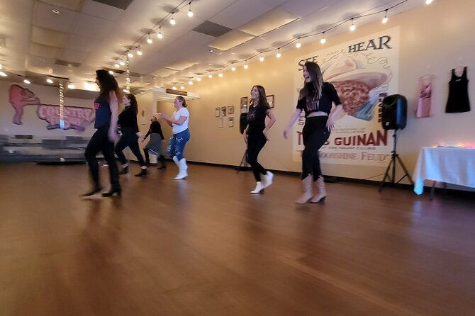 line-dance-lesson-in-nashville