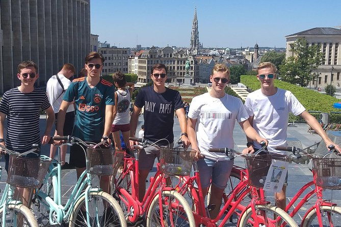 lively-brussels-highlights-bike-tour-dutch-2