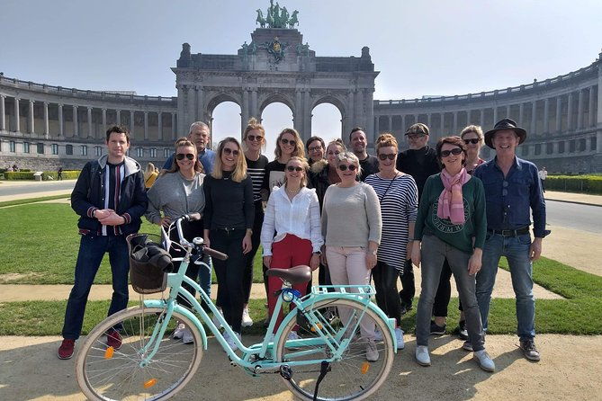 lively-brussels-highlights-bike-tour-dutch